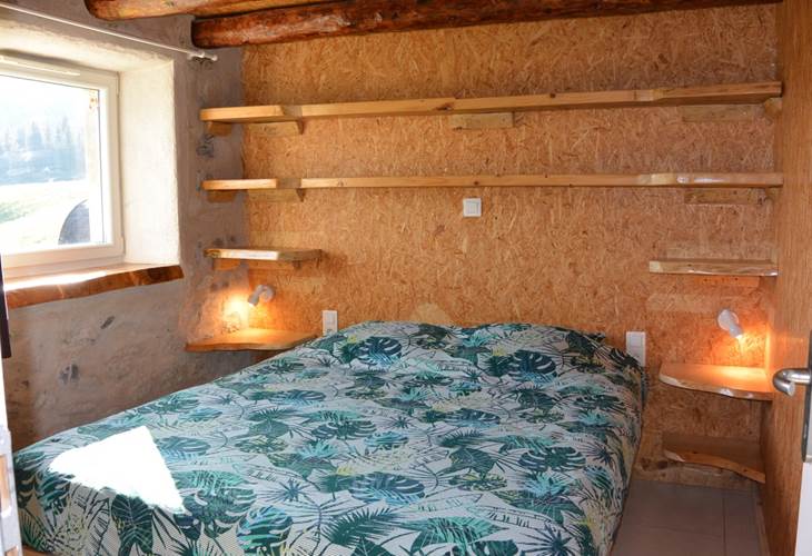 Gîte Tré le grenier - charmant gîte - Gîte le Bas - pour 5 personnes - chambre double