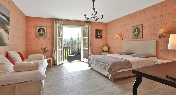 Chambre Gentilhommière RdC 28 avec terrasse - 2 à 4 couchages - vue parc