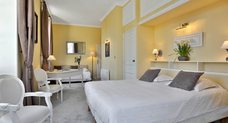Chambre Jaune château - 2 ou 3 couchages