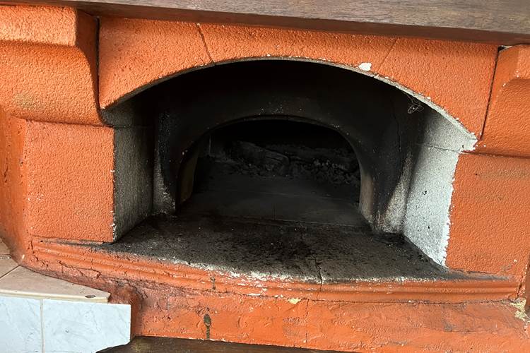 four à pizzas