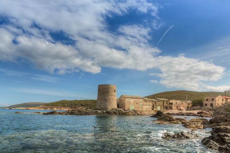 Marine du cap Corse Tolare-min 