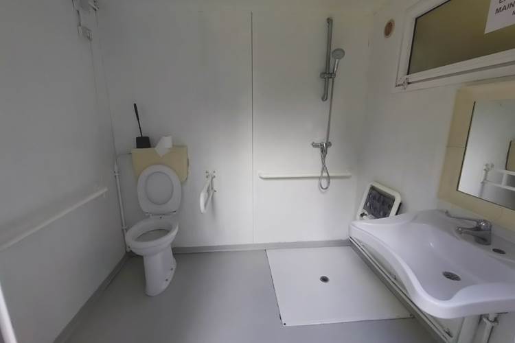 sanitaires.JPG