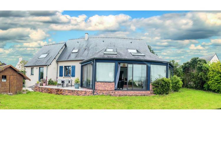 gite Bellevue à Courtils, avec 5 chambres, vue du jardin coté mont Saint Michel