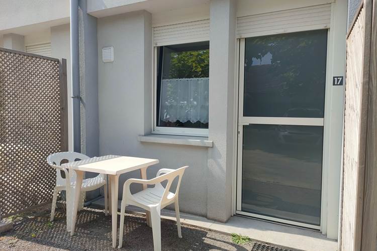 locaplage-baïne-studio17-06-terrasse.jpg