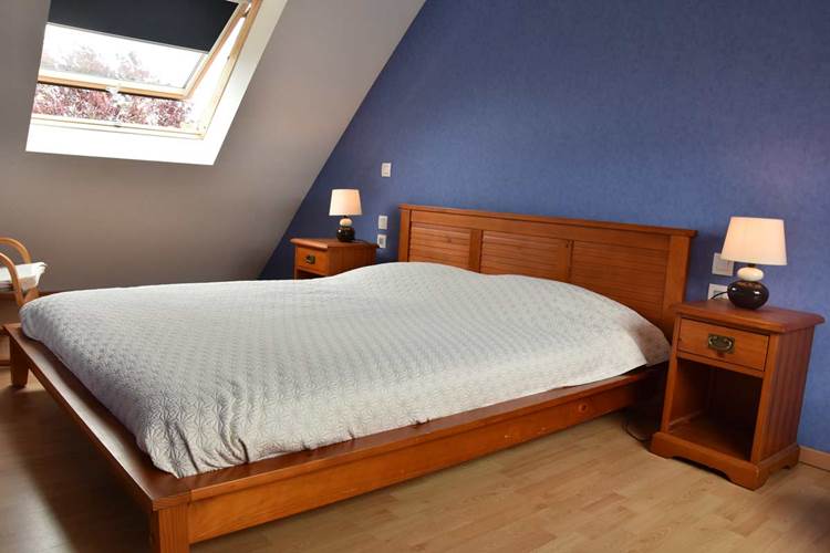 chambre lit double au gite Mascaret, gite au mont Saint-Michel