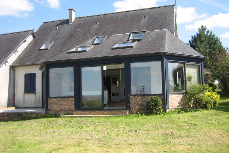 Maison dans la baie du mont Saint Michel pour 12 personnes, entièrement équipée, gite à Courtils,