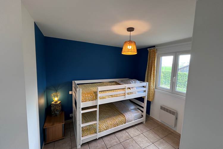Chambre avec lit 90/190