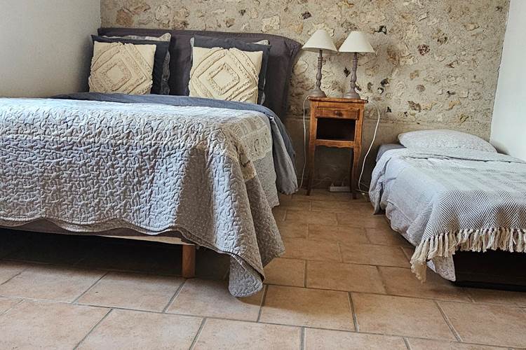 Chambre avec lit d'appoint Lascaux