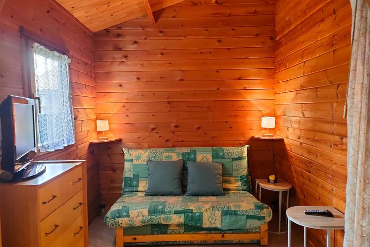 chalet coin salon cosy