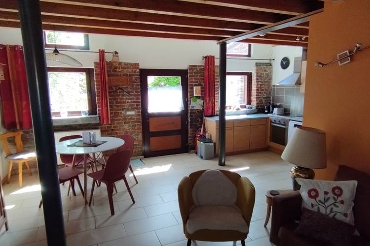 Salon et coin repas