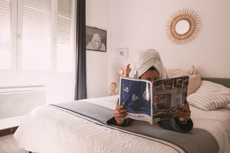 now relaxing in the gorilla bedroom