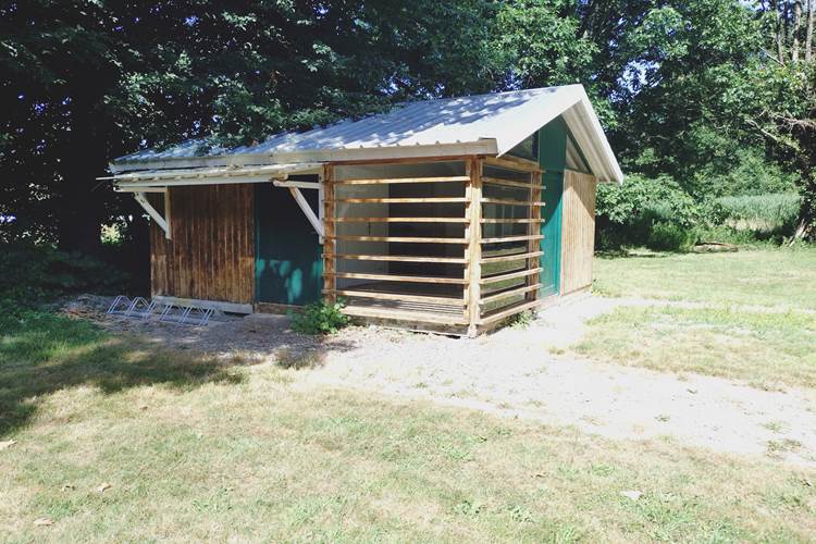 abris velo et cuisine d'appoint en option