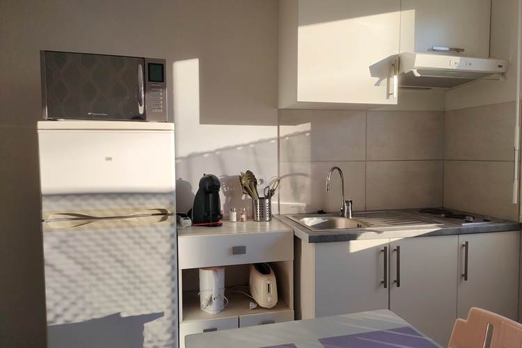 locaplage-galip-studio20-08-cuisine-equipee.jpg