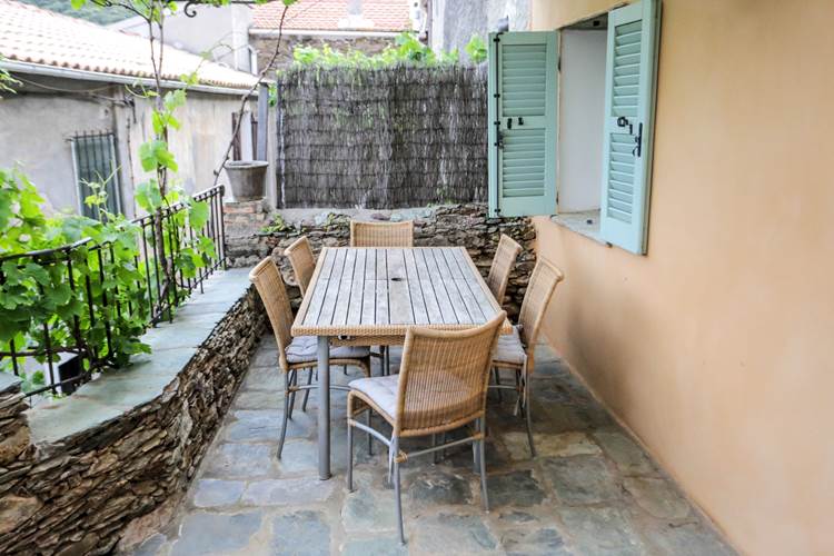 La terrasse.