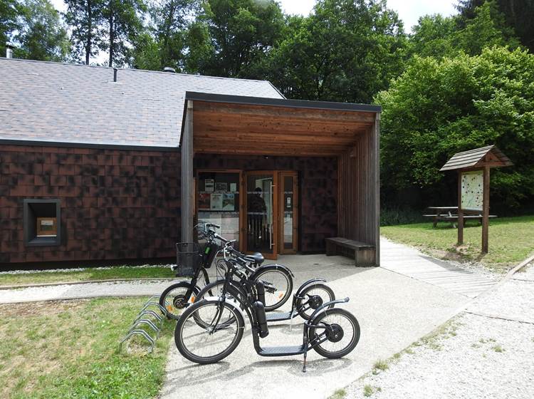 la maiso de la foret de saint sauveur - festival le bois en fete - rando velo - animations nature