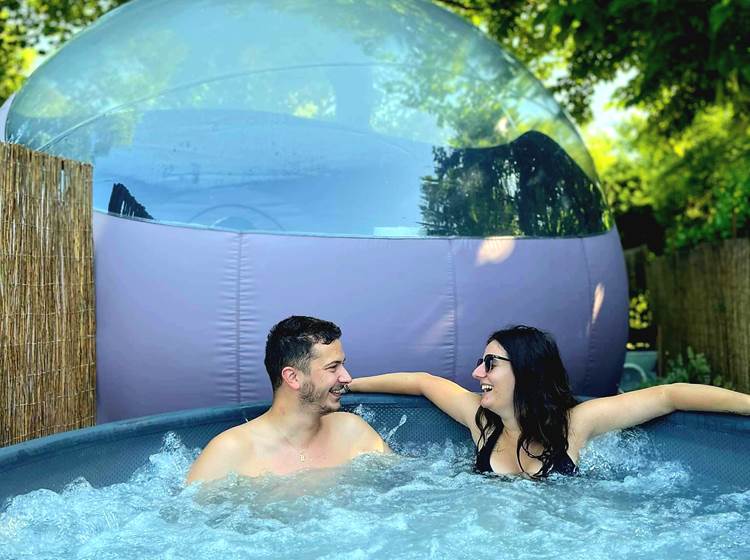 Jacuzzi