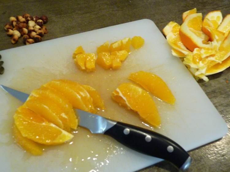 préparation de la salade carotte-orange