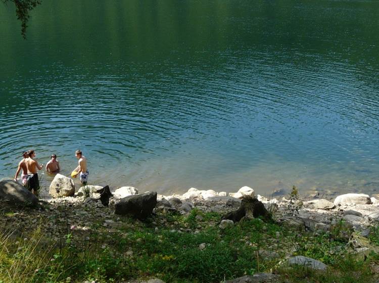 Baignade dans le lac de Kruth