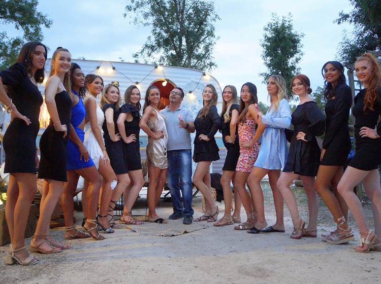 Soirée au camping_groupe_Miss Bourgogne