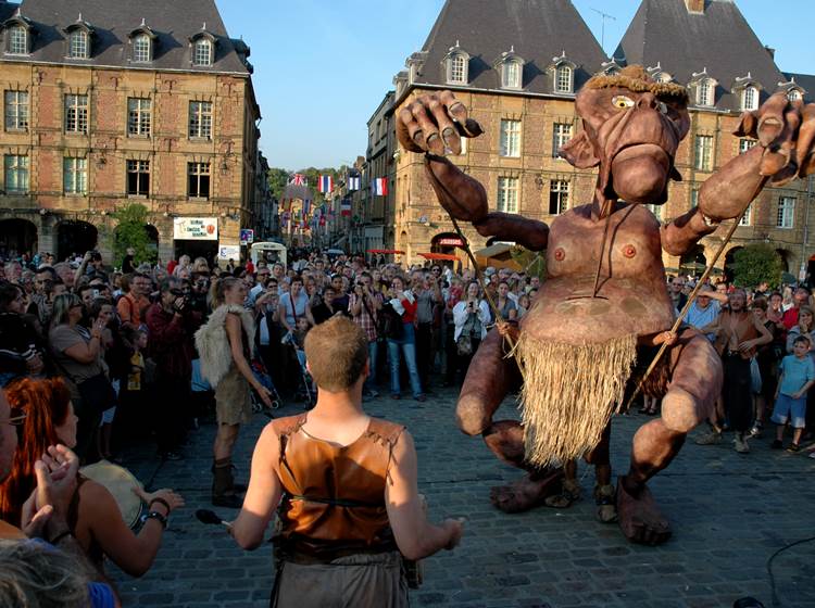 Festival international de marionnettes à CHARLEVILE-MEZIERES Septembre 2025