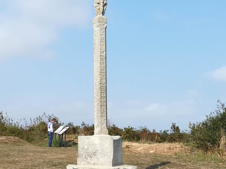 La croix des veuves à Ploubazlanec