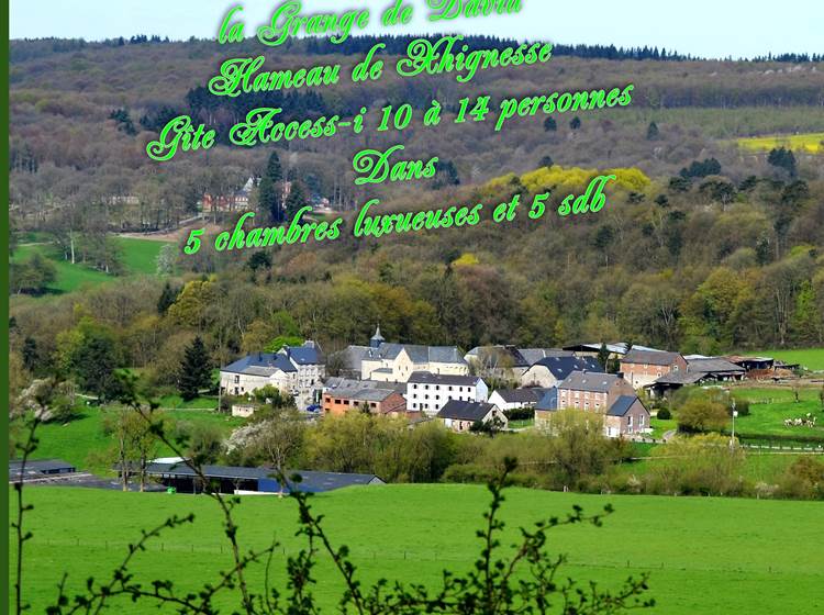 Oui le hameau est entouré de la jolie nature de l'Ardenne Belge