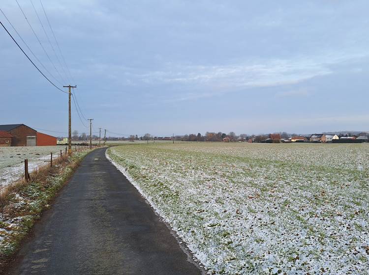 Vers le chemin de la Chapelette