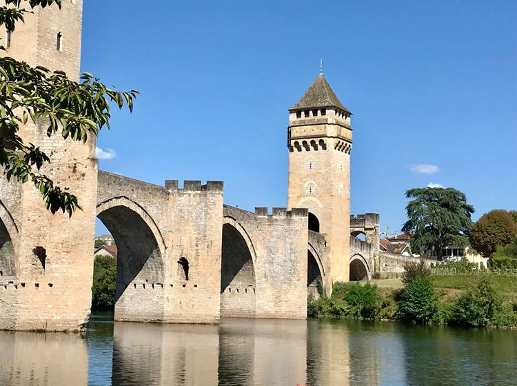 Le magnifique Pont Valentré avec son petit diable, Cahors