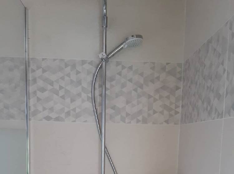 Chambre l'R de Rien, douche à l'italienne, espace d'eau ouvert sur la chambre, rénovation juin 2021