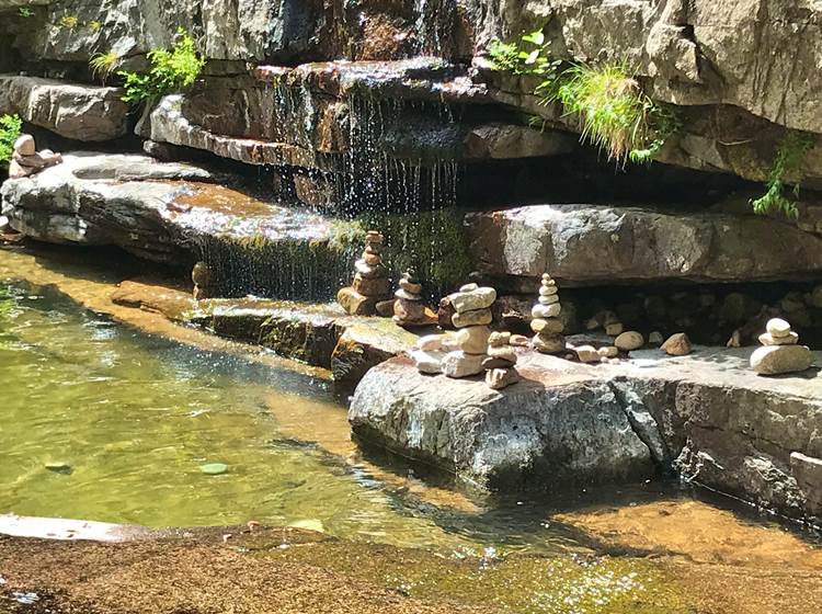 Piscines naturelles de la forêt d'Aïtone