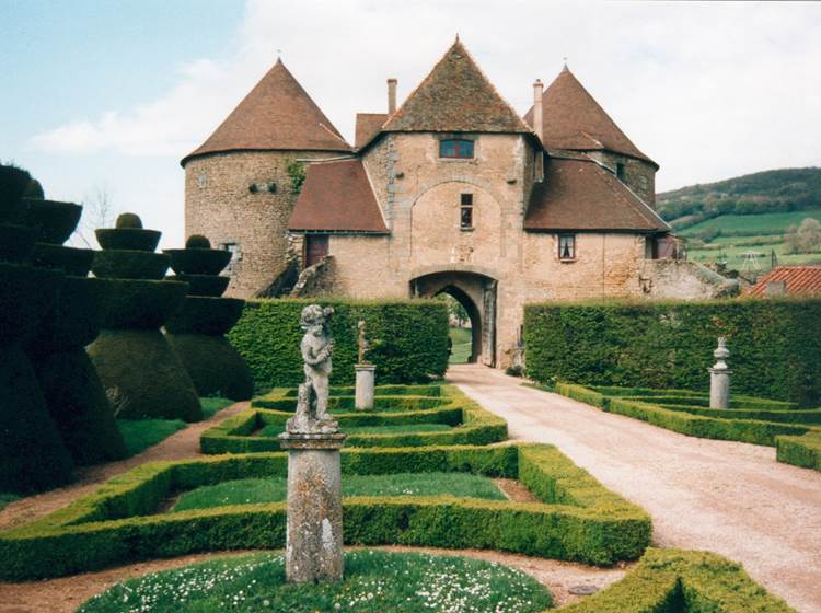 chateau-berze_le_chatel