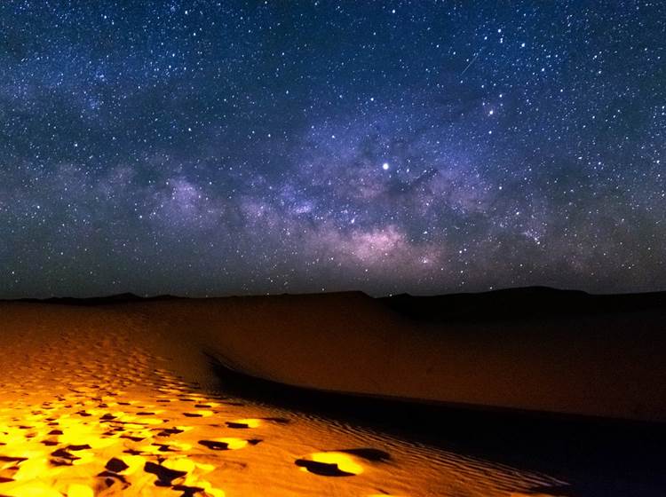 La nuit magique dans les dunes