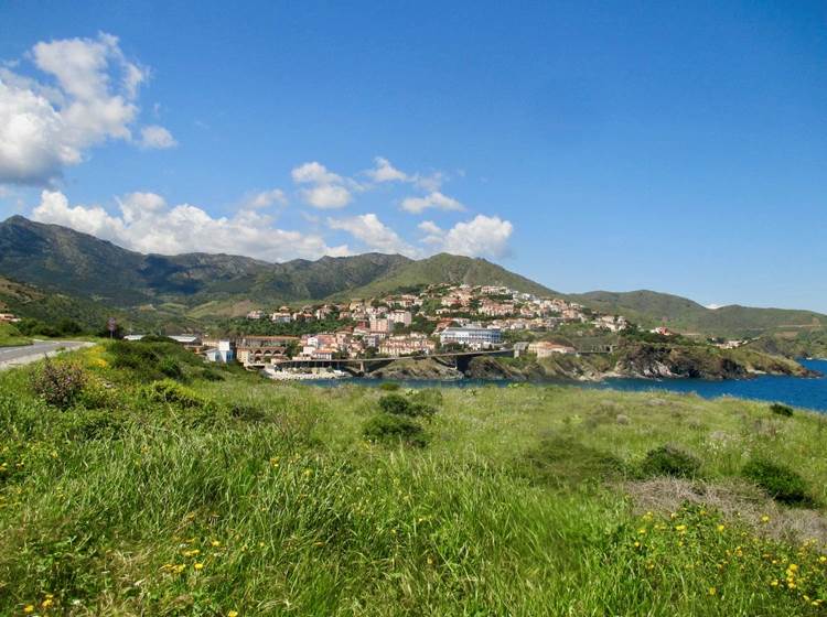 Cerbère, entre mer et montagne