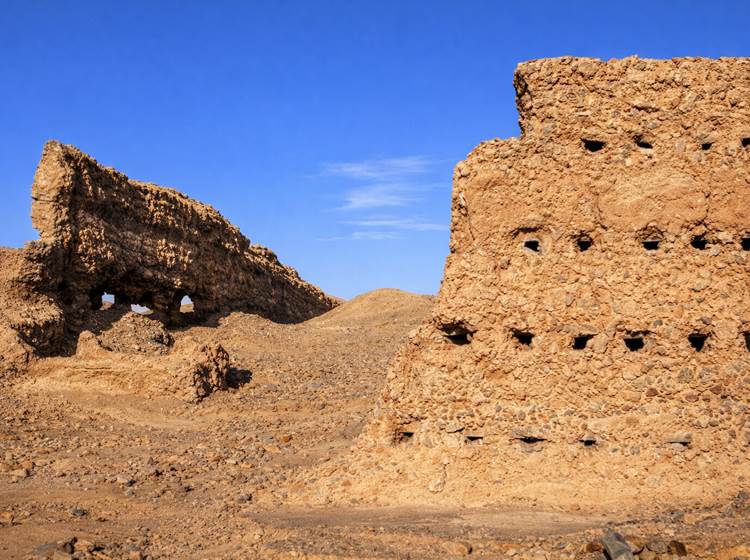 Vestiges de l'ancienne ville de garnison de Taouz