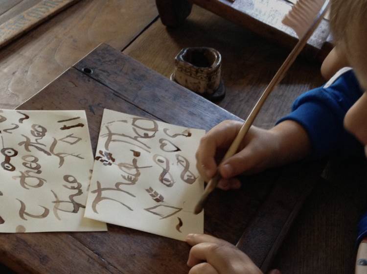 Atelier calligraphie ©Abbaye de Belleperche
