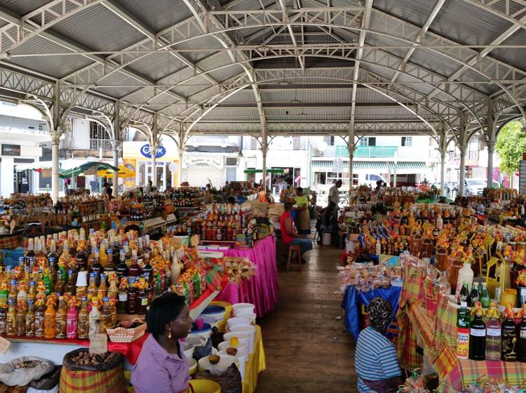 Marché-Guadeloupe-Koroko