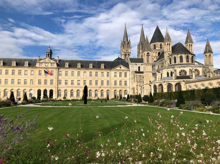 L'Abbaye aux Hommes