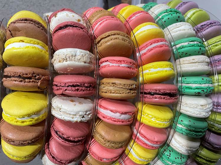 Tour de macarons artisanaux