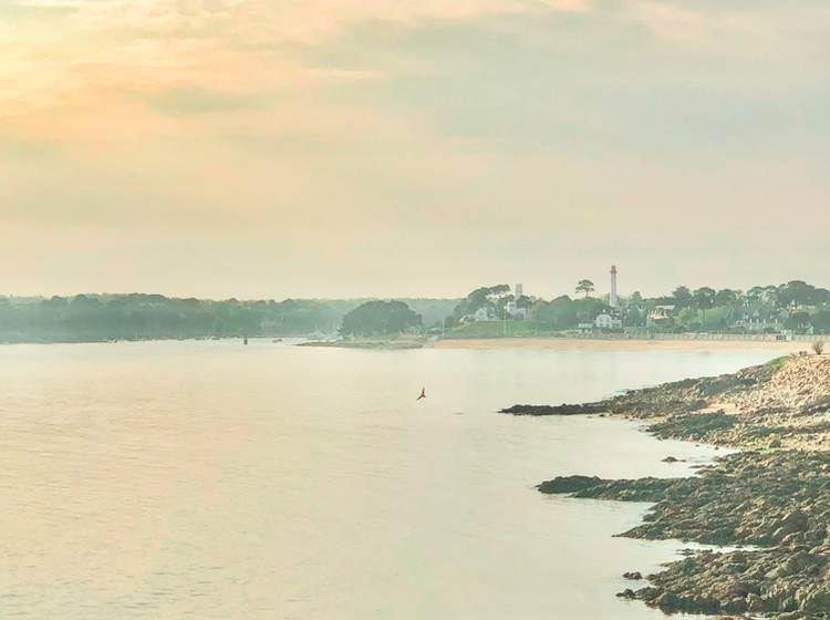 La corniche et la vue sur la grande plage du Trez Bénodet