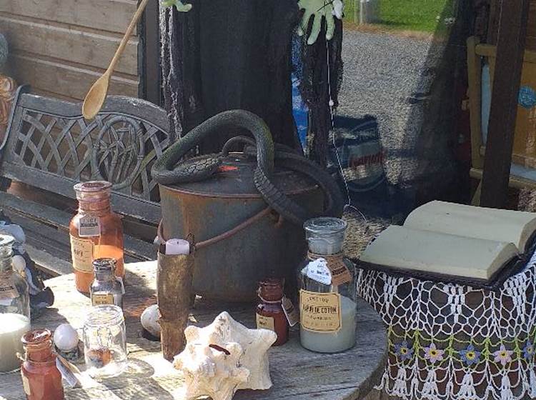 la sorcière Mordânes