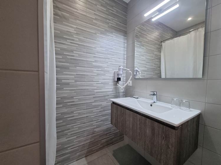 Salle de bain Hôtel Ambeille