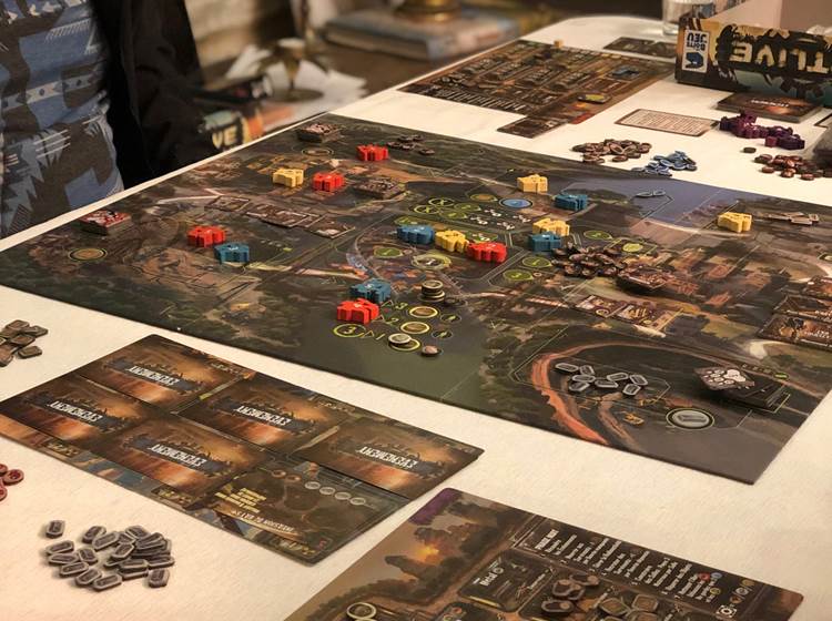 Soirée jeux au Château de Saint-Chamarand dans le Lot