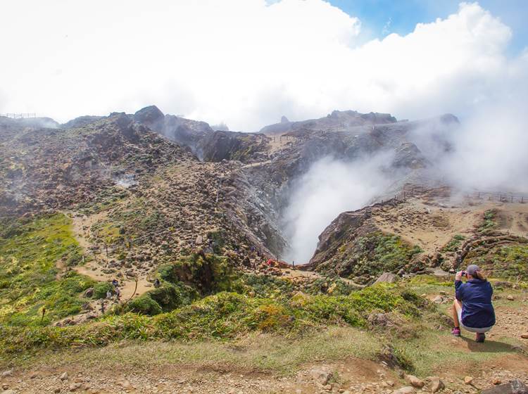 Randonnée-au-volcan-Soufrière-Koroko