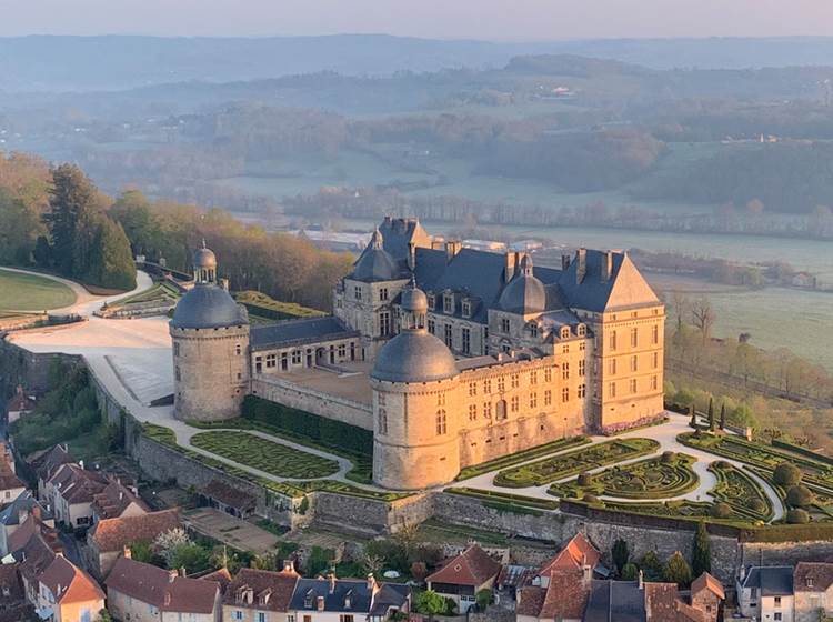 Le château de Hautefort