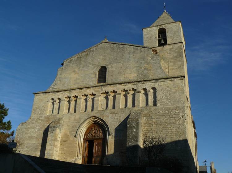 Eglise romane de Saignon sur la Via Domitia - Provence Luberon
