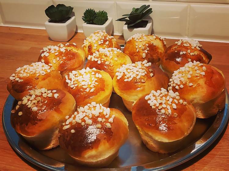 Brioches aux sucre perlé