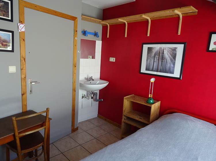 chambre matrimoniale gîte 2