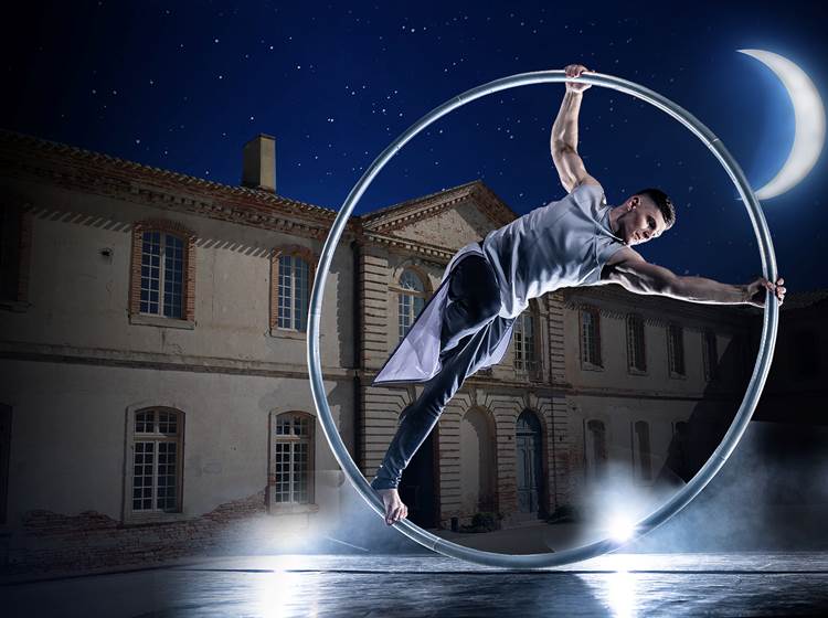 Abbaye de Belleperche - Quel cirque - ©F. Bouche