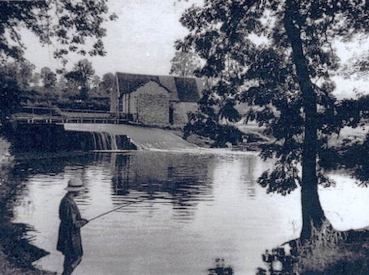 Le Moulin Hydroélectrique de Lugny lès Charolles