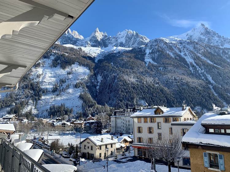 Balcon sud vue aiguilles de Chamonix